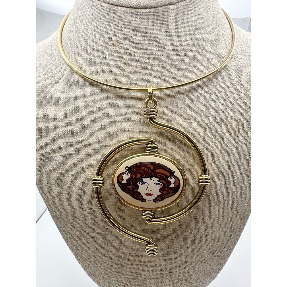 vtg statement Paint Signed Carol Modernist gold tone Pendant necklace 14”